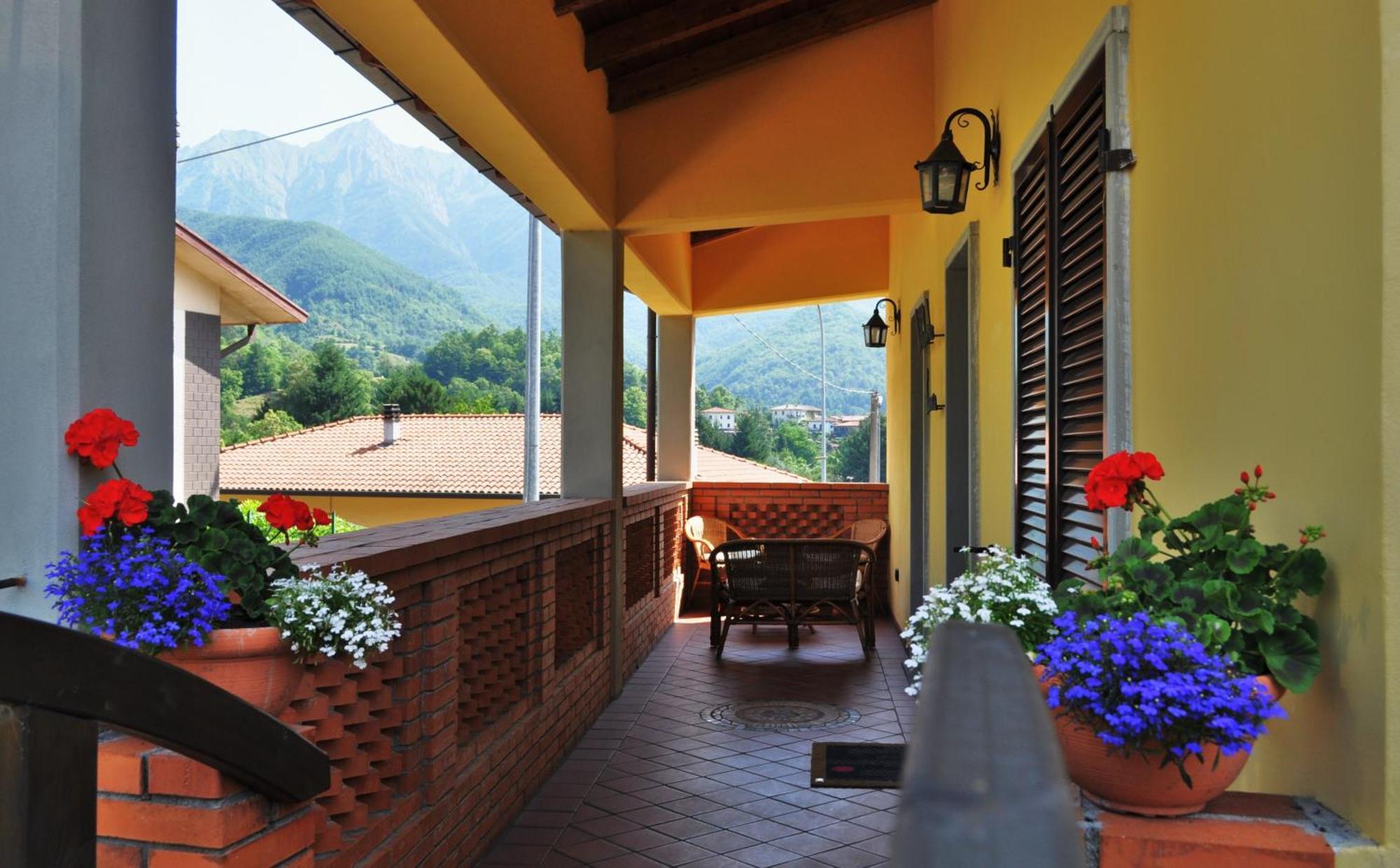 Albergo Miramonti Comano  Экстерьер фото