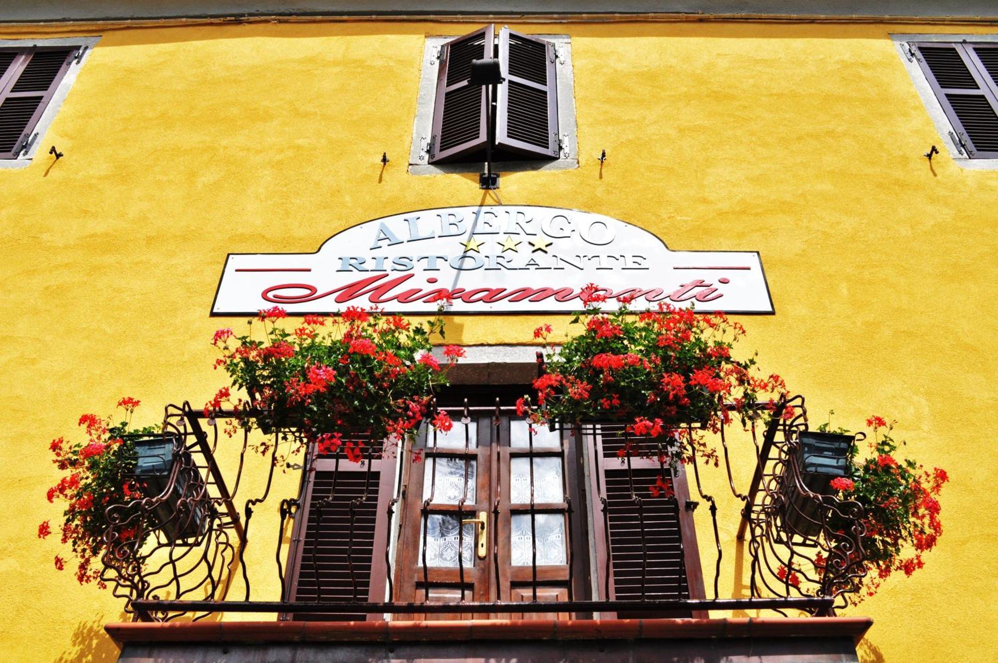 Albergo Miramonti Comano  Экстерьер фото